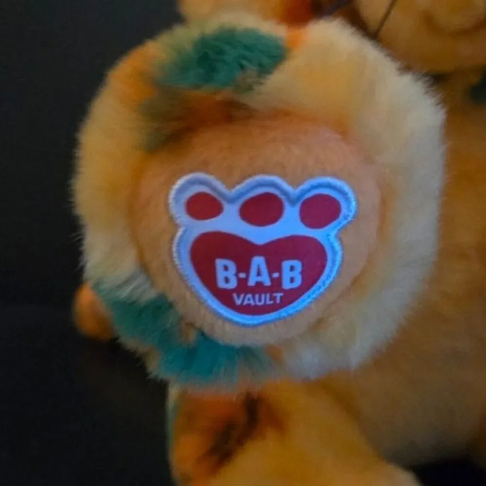Limited Edition‎ Vault Collection Build-A-Bear Workshop Pumpkin Kitty